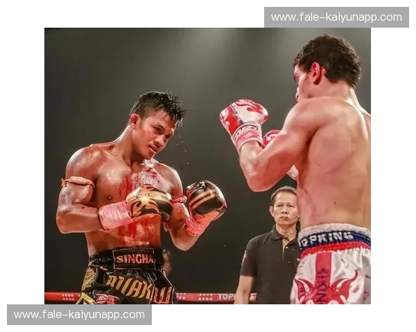 拳击擂台的东瀛风暴与泰拳罗汉：佐藤vs播求，一场跨越国界的传奇对决